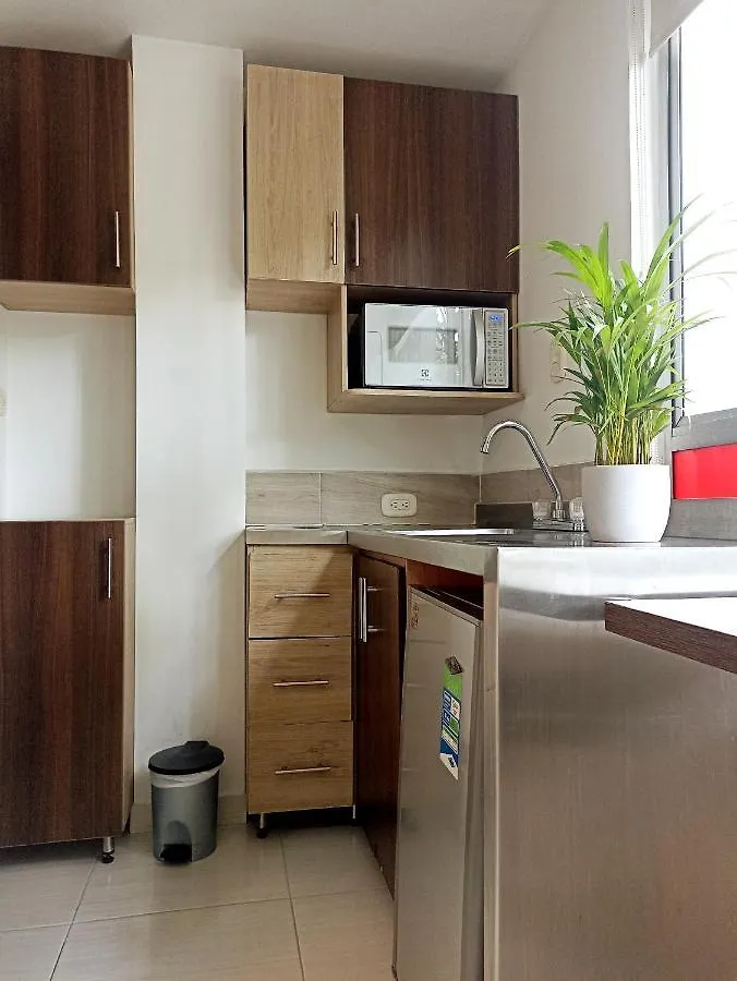 Laureles Guest House Lgh Hotel Medellin
