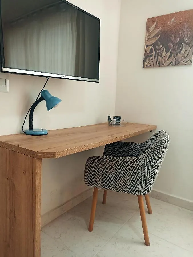 Laureles Guest House Lgh Hotel Medellin