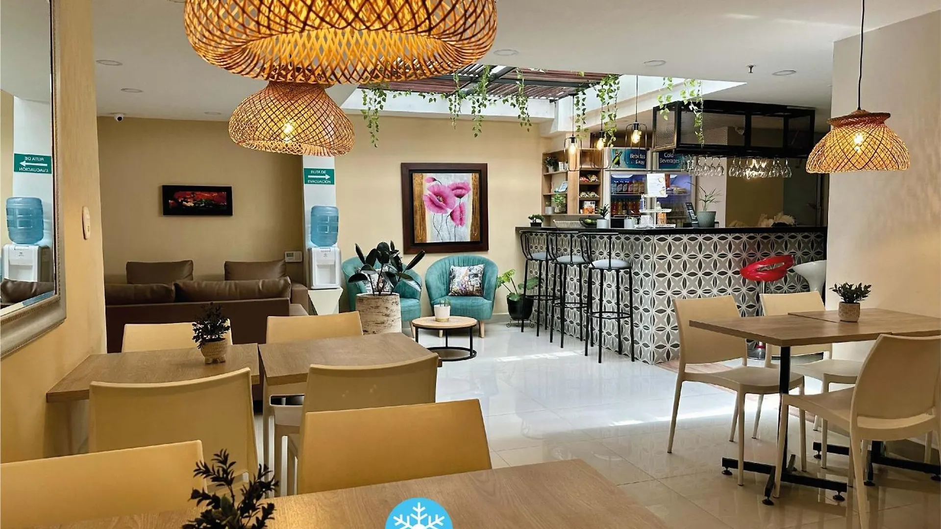 Laureles Guest House Lgh Hotel Medellín