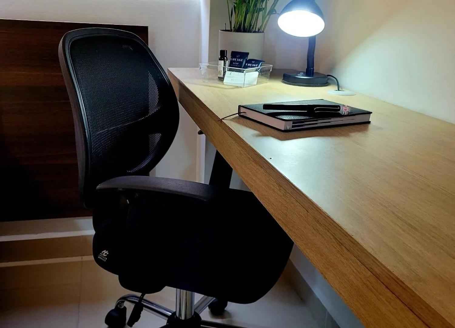 Laureles Guest House Lgh Hotel Medellin